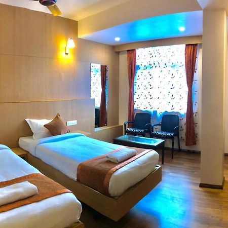 Orange Homestay Shillong Buitenkant foto