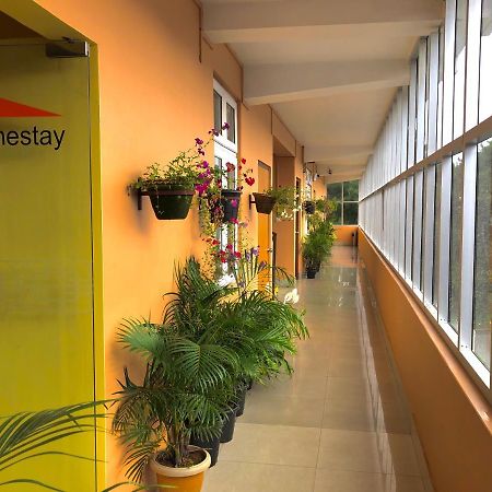 Orange Homestay Shillong Buitenkant foto