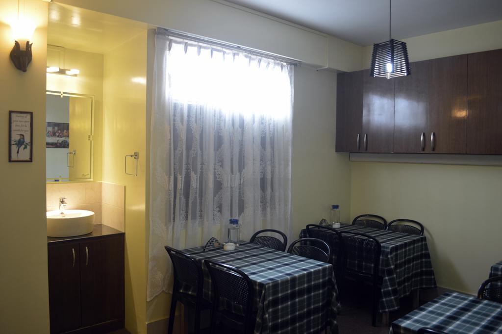 Orange Homestay Shillong Buitenkant foto