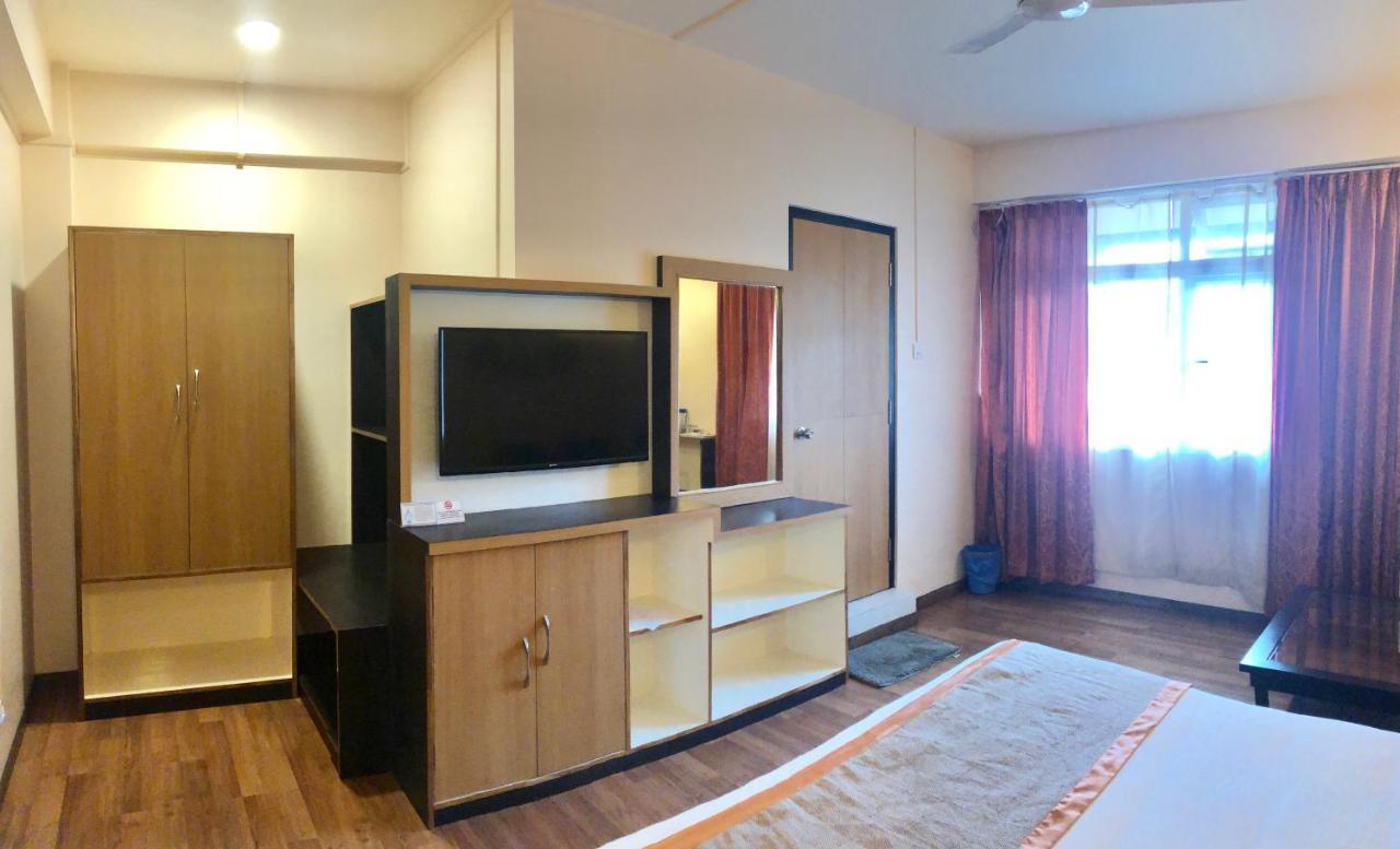 Orange Homestay Shillong Buitenkant foto