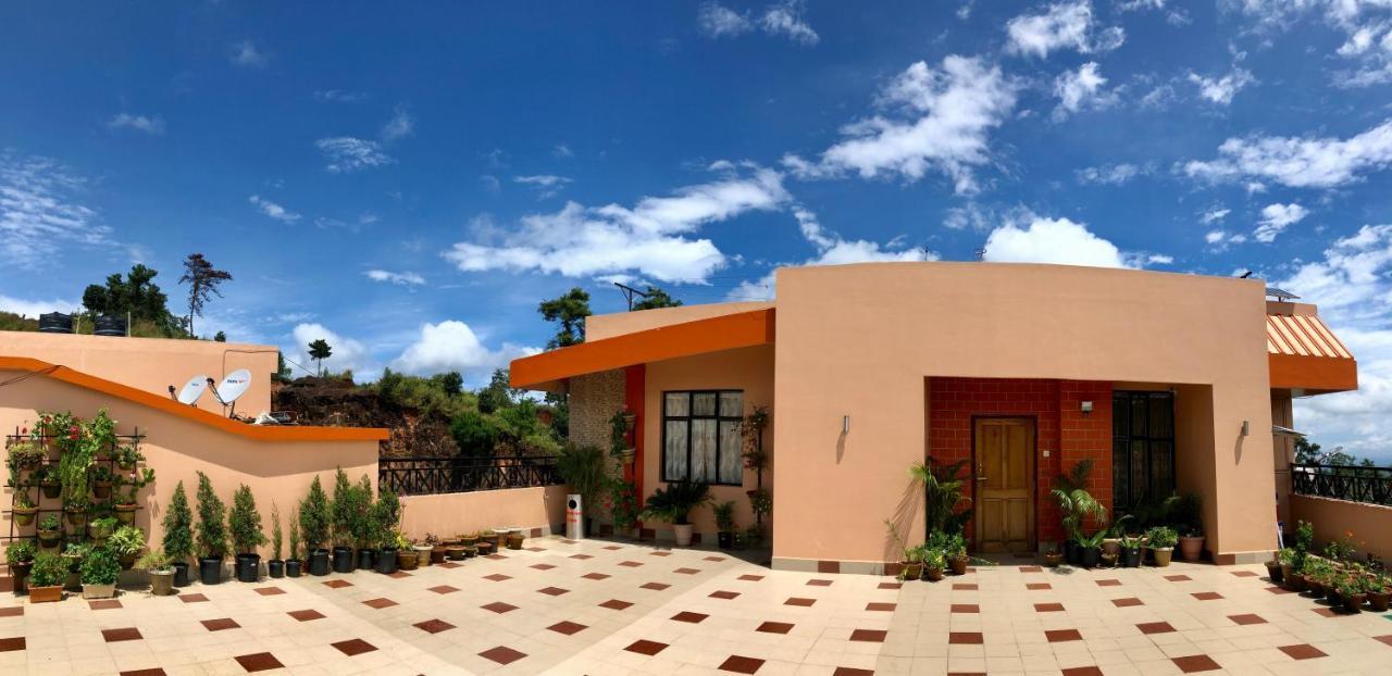 Orange Homestay Shillong Buitenkant foto