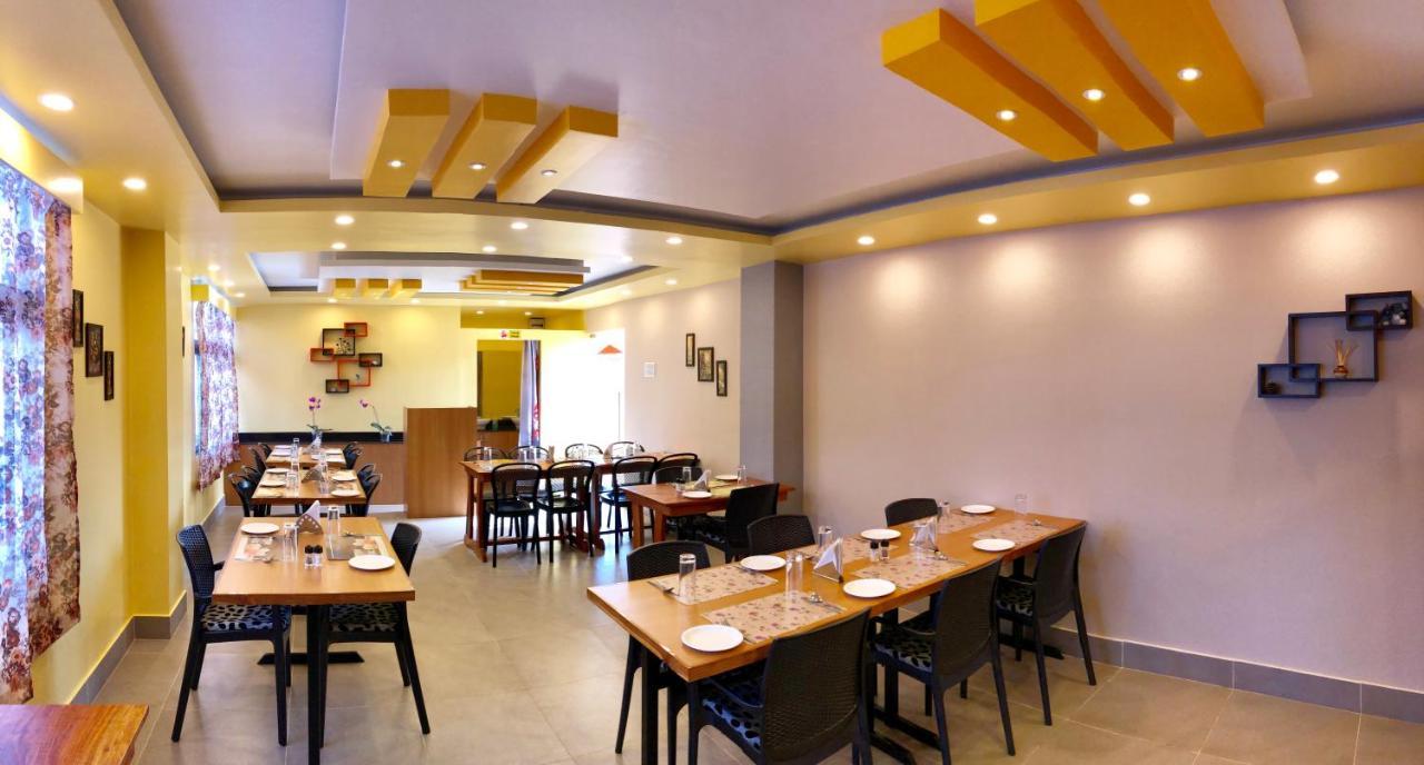 Orange Homestay Shillong Buitenkant foto