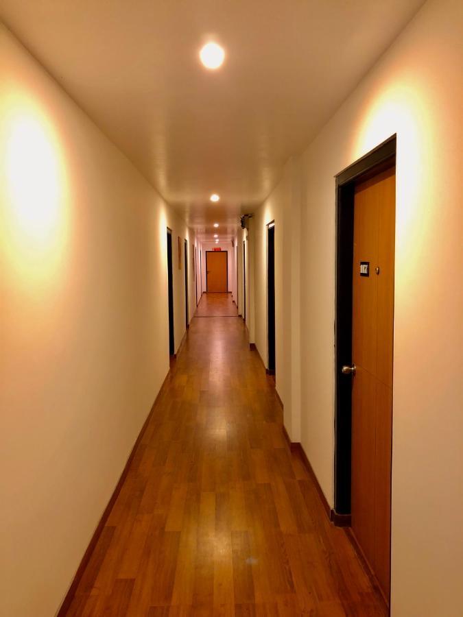 Orange Homestay Shillong Buitenkant foto