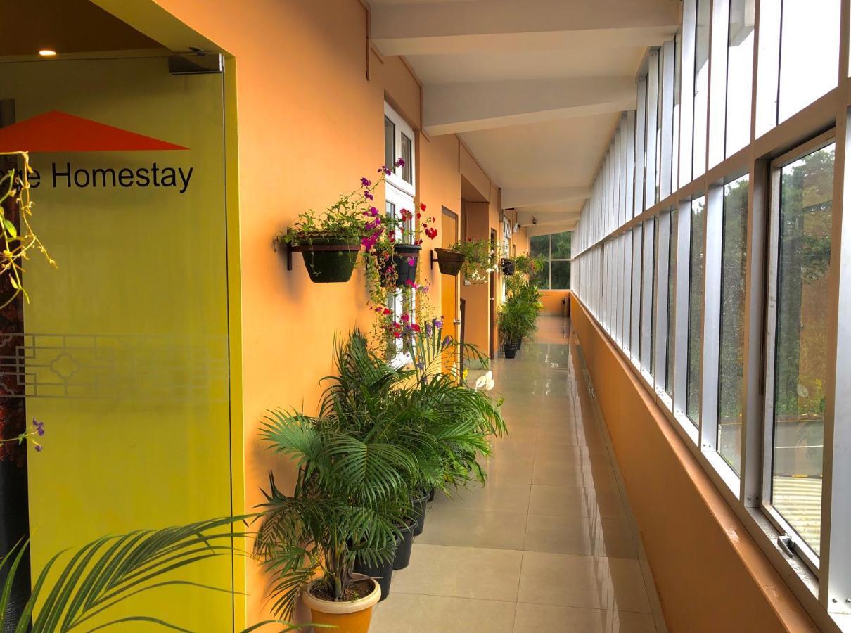 Orange Homestay Shillong Buitenkant foto
